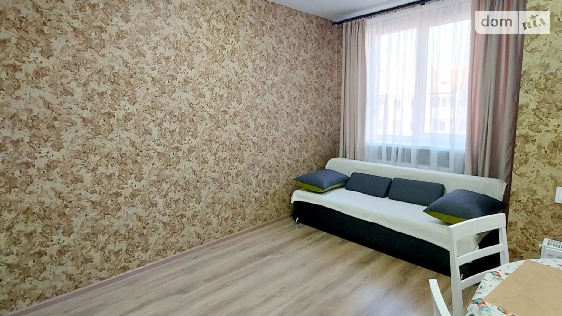 Продается 1-комнатная квартира 35.5 кв. м в Харькове, ул. Академика Барабашова, 10Б - фото 4