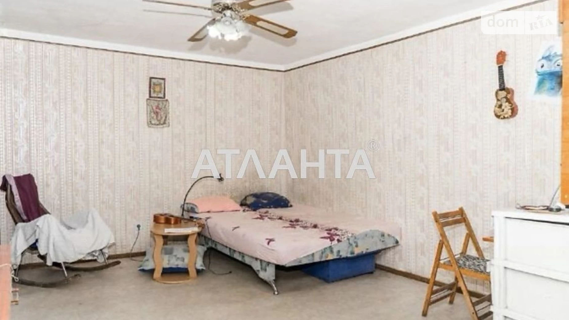 Продається 3-кімнатна квартира 62.2 кв. м у Одесі, вул. Рішельєвська