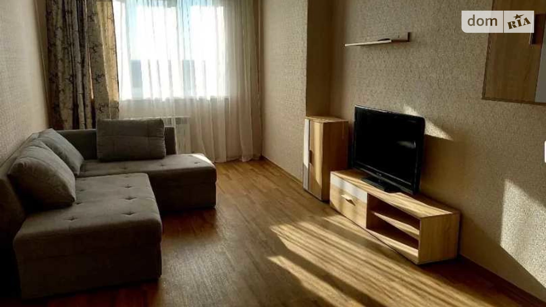 Продается 2-комнатная квартира 67 кв. м в Рассошенцах, ул. Кременчугская(Фрунзе)
