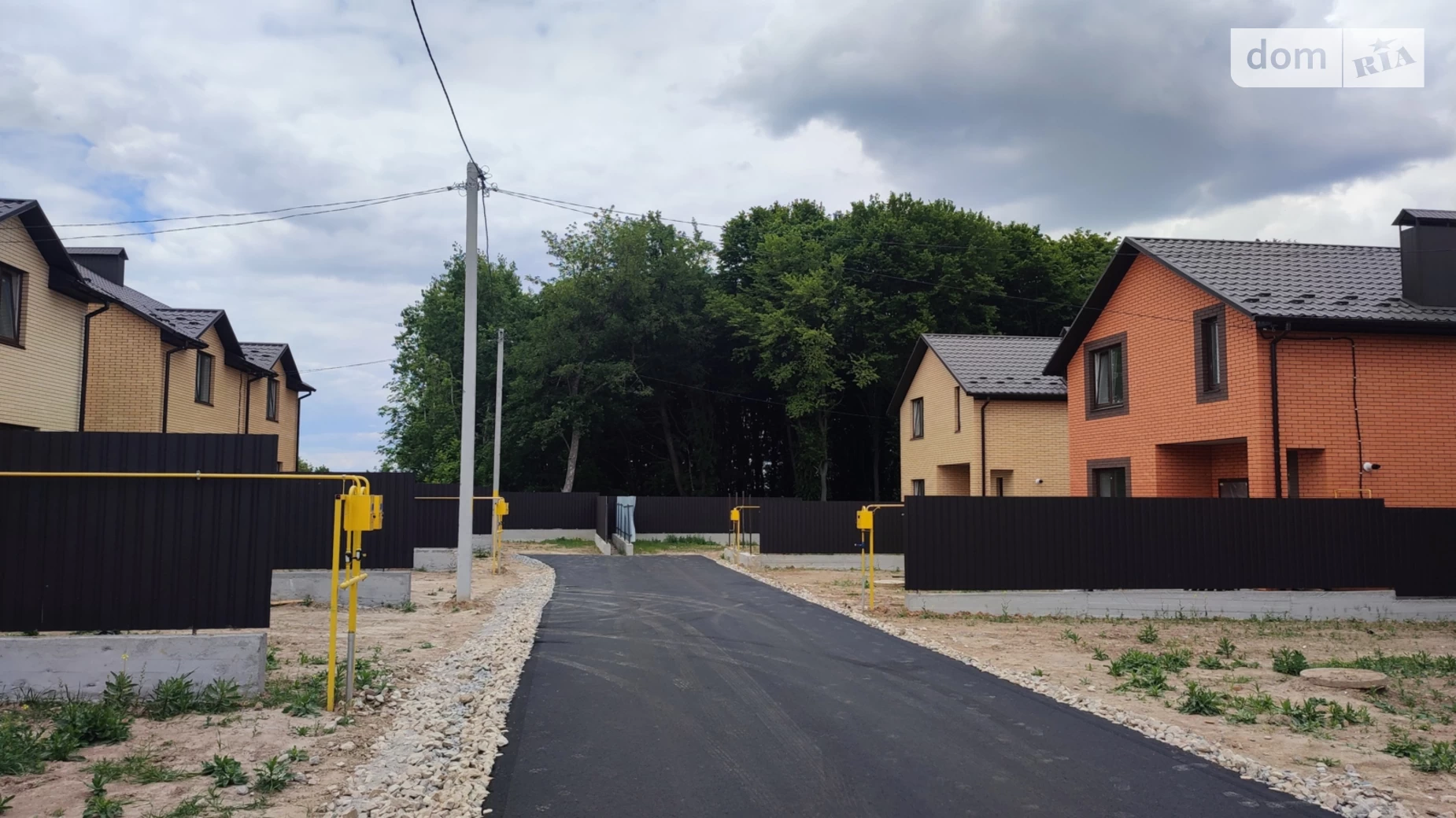 Продается дом на 2 этажа 105 кв. м с балконом, цена: 76000 $ - фото 2