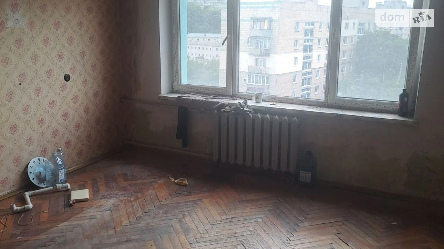 Продается 3-комнатная квартира 64.7 кв. м в Киеве, ул. Тульчинская, 3