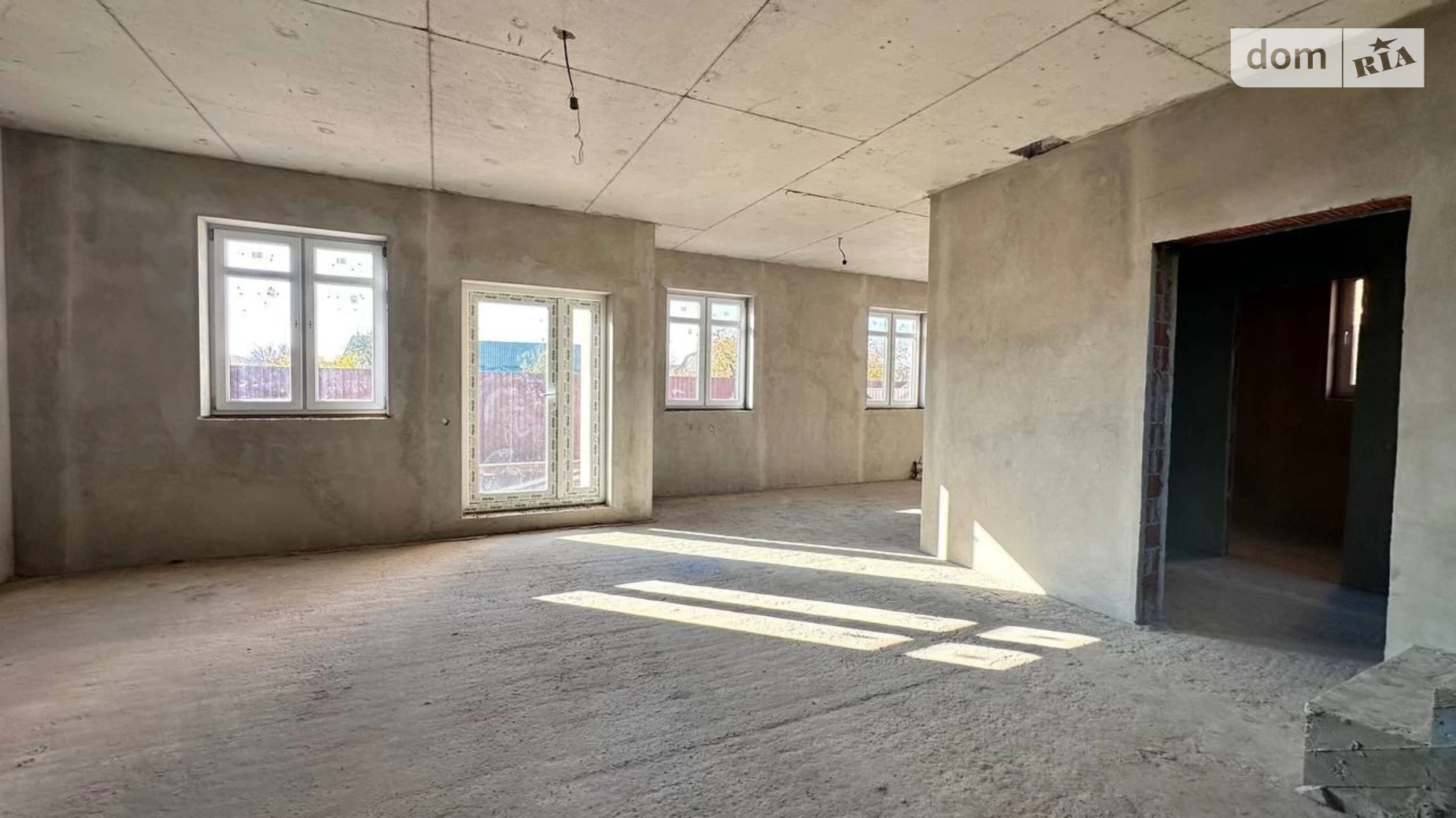 Продается дом на 2 этажа 145 кв. м с подвалом, цена: 129900 $ - фото 2