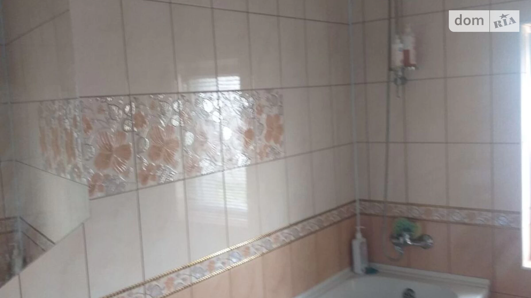 Продается дом на 3 этажа 220 кв. м с камином, цена: 37000 $ - фото 3