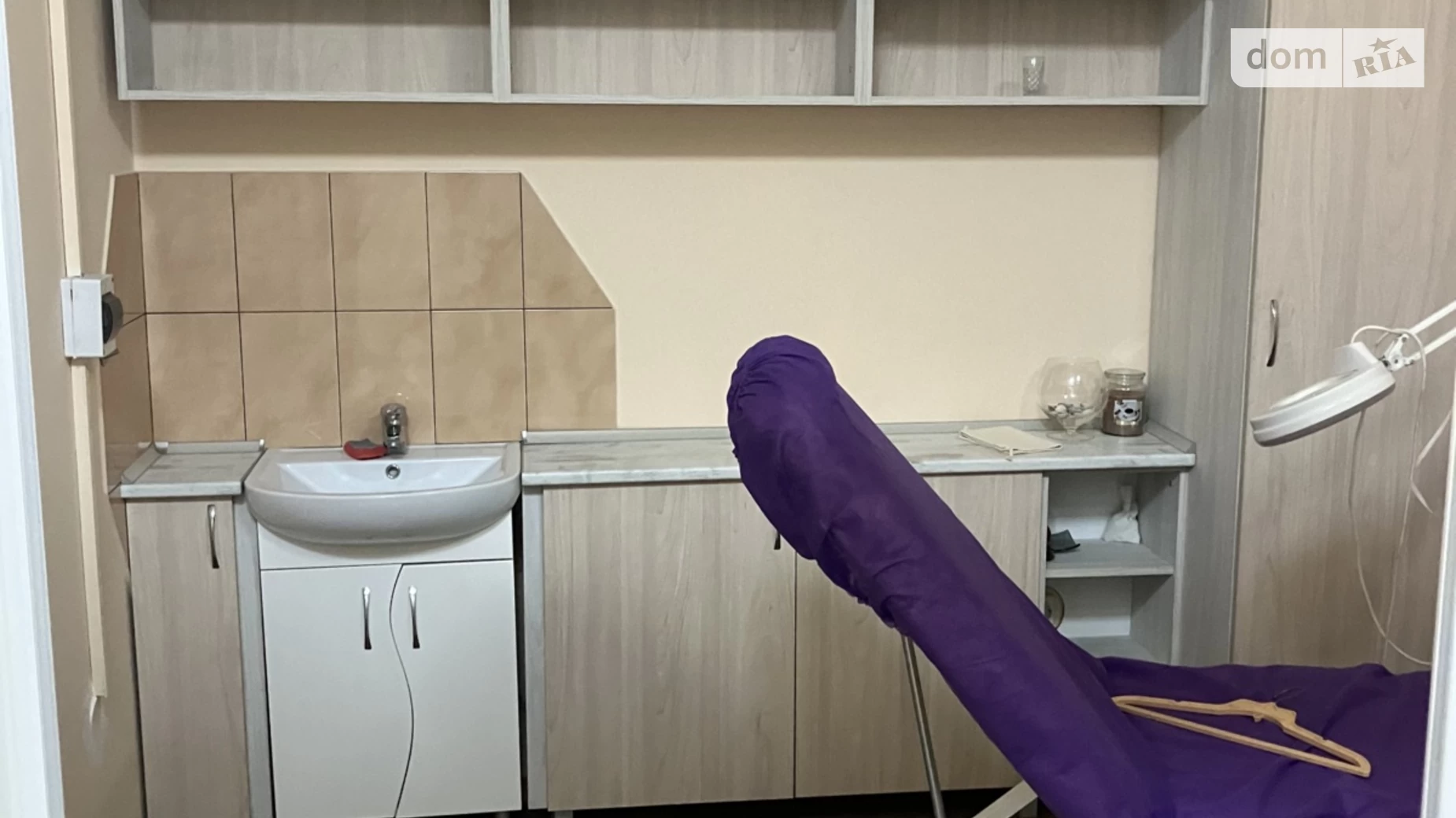 Продается офис 63 кв. м в бизнес-центре, цена: 85000 $ - фото 4