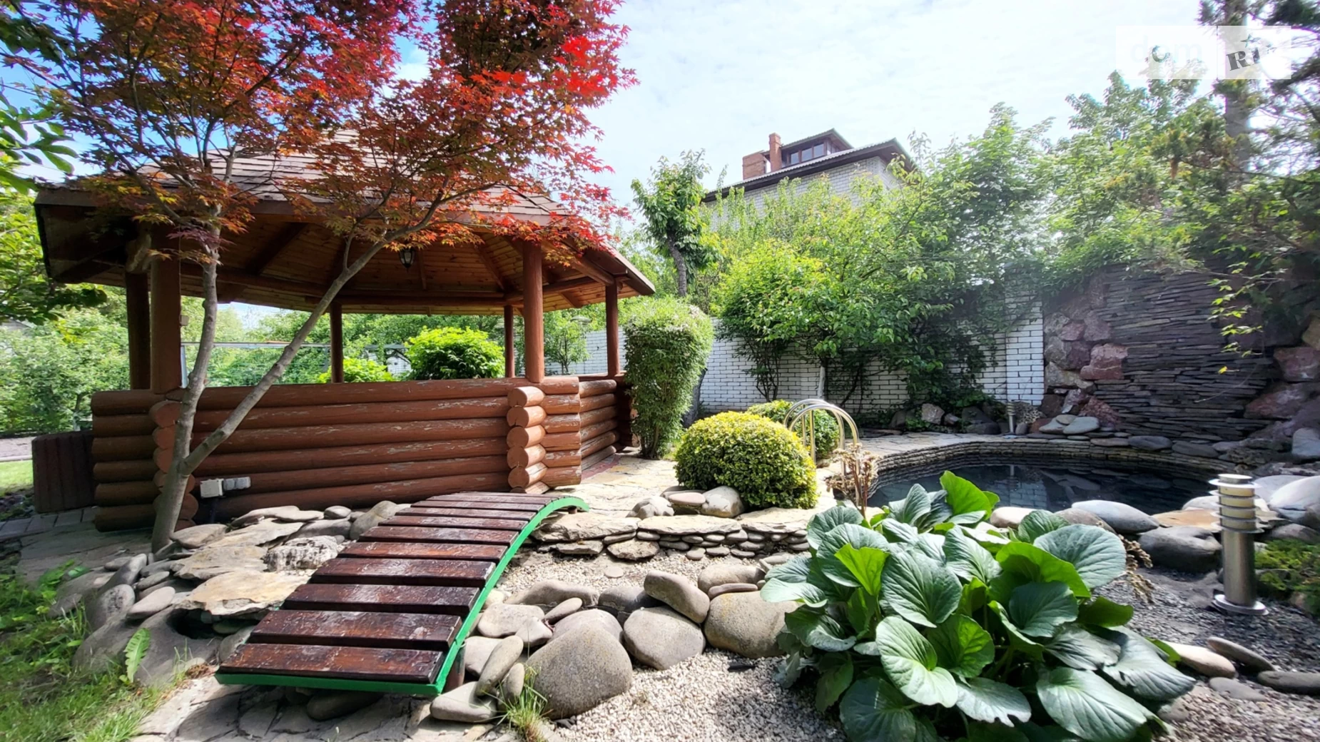 Продается дом на 2 этажа 360 кв. м с камином, цена: 250000 $ - фото 3
