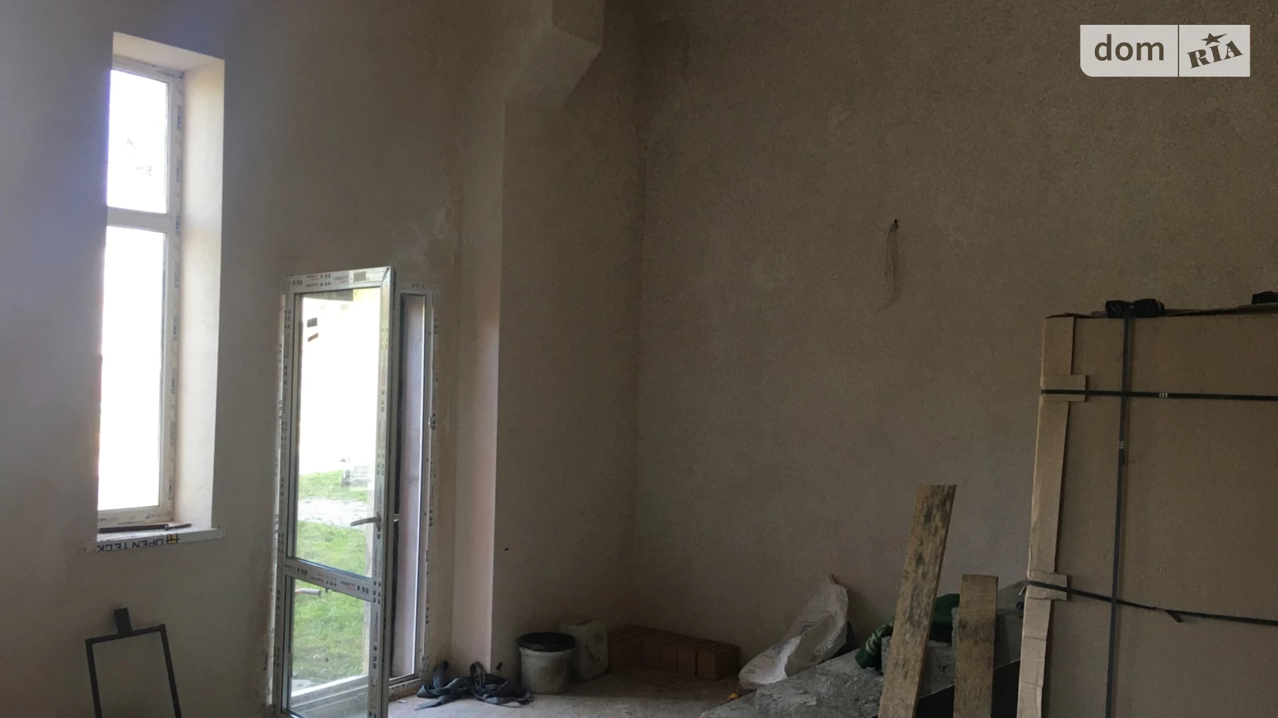 Продается 2-комнатная квартира 68 кв. м в Черновцах, ул. Прутская, 29Б - фото 3