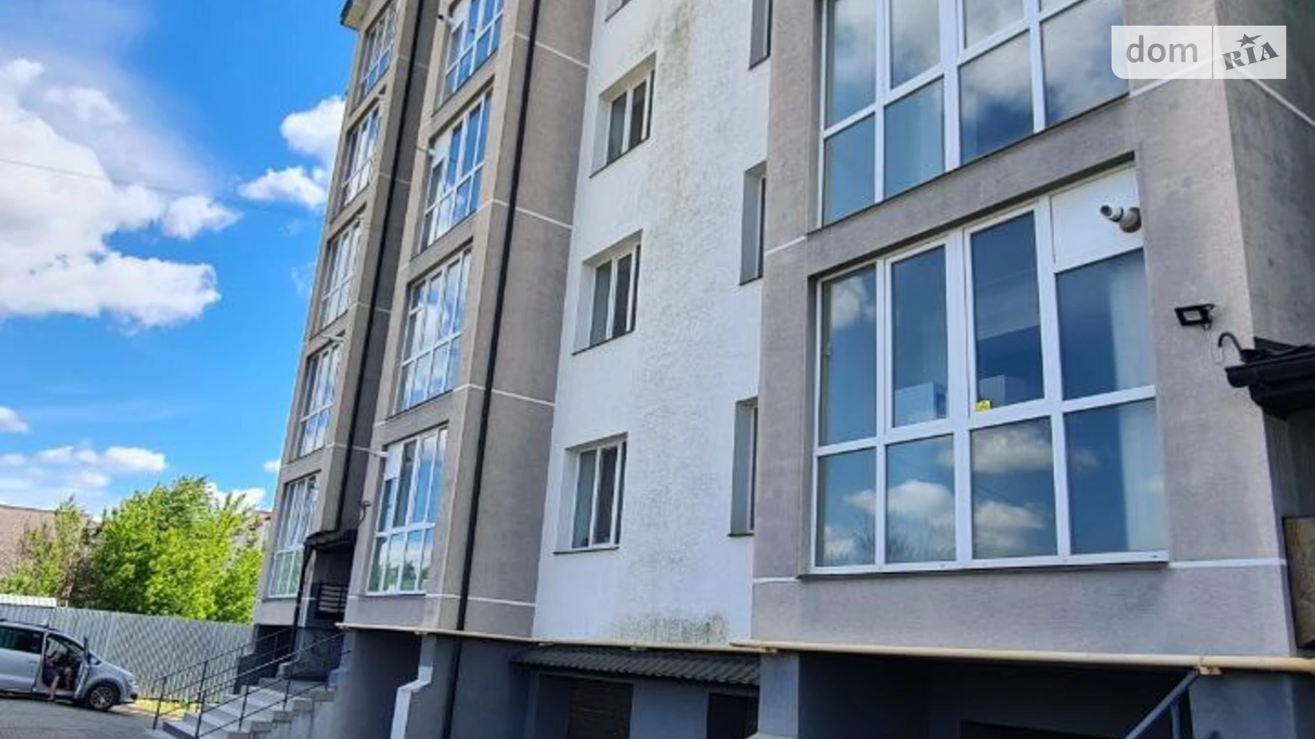 Продается 2-комнатная квартира 68 кв. м в Ивано-Франковске, ул. Пасечная, 63 - фото 2