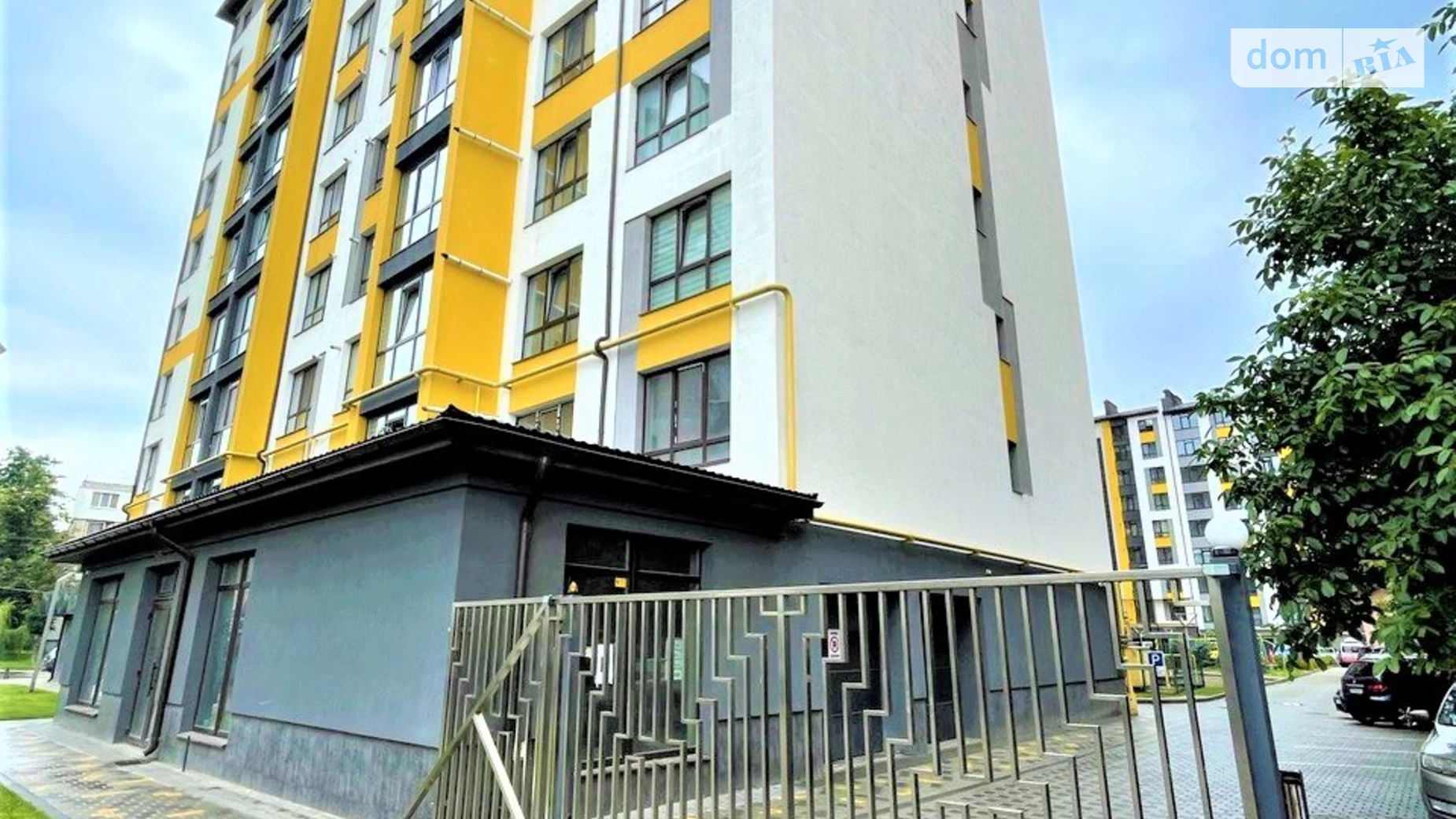 Продається 2-кімнатна квартира 111 кв. м у Івано-Франківську, вул. Хіміків, 7 - фото 3