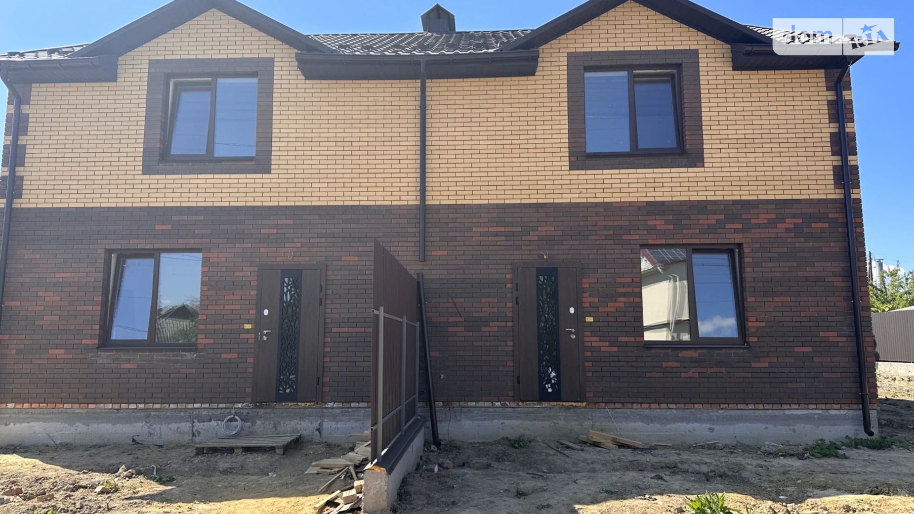 Продается часть дома 110 кв. м с гаражом, цена: 94990 $ - фото 2