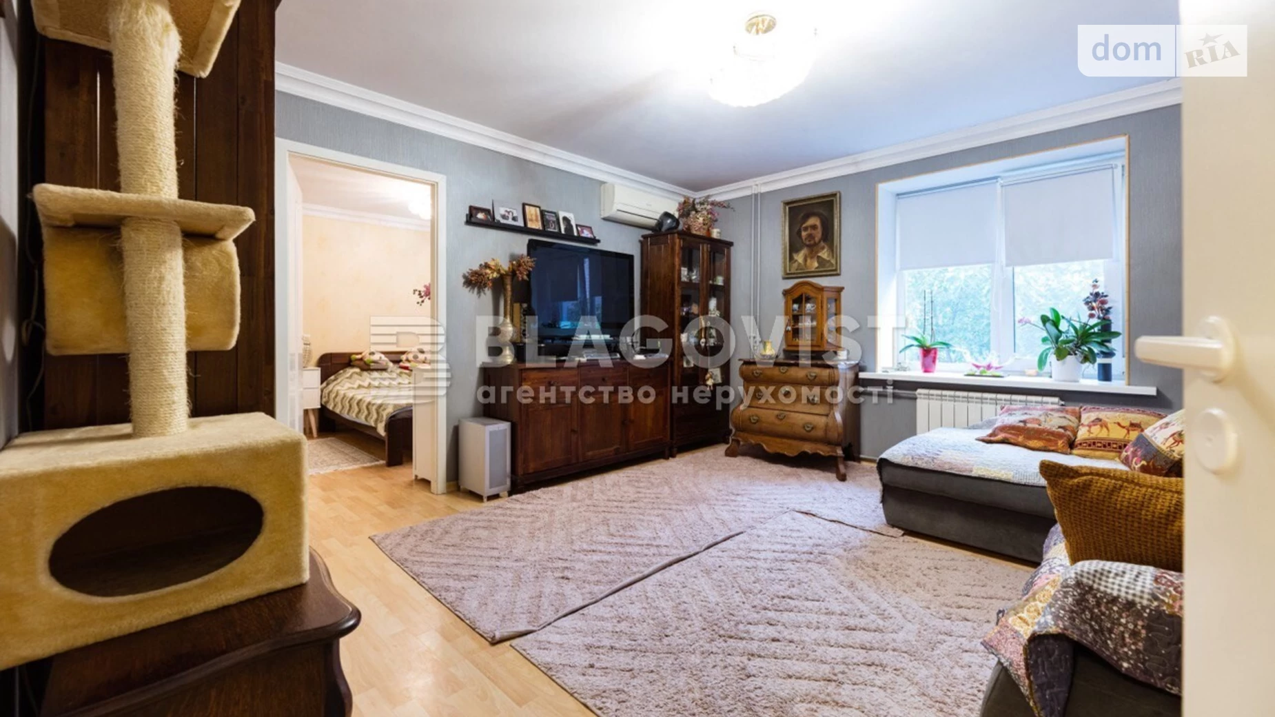 Продается 2-комнатная квартира 63 кв. м в Киеве, ул. Лукьяновская, 63