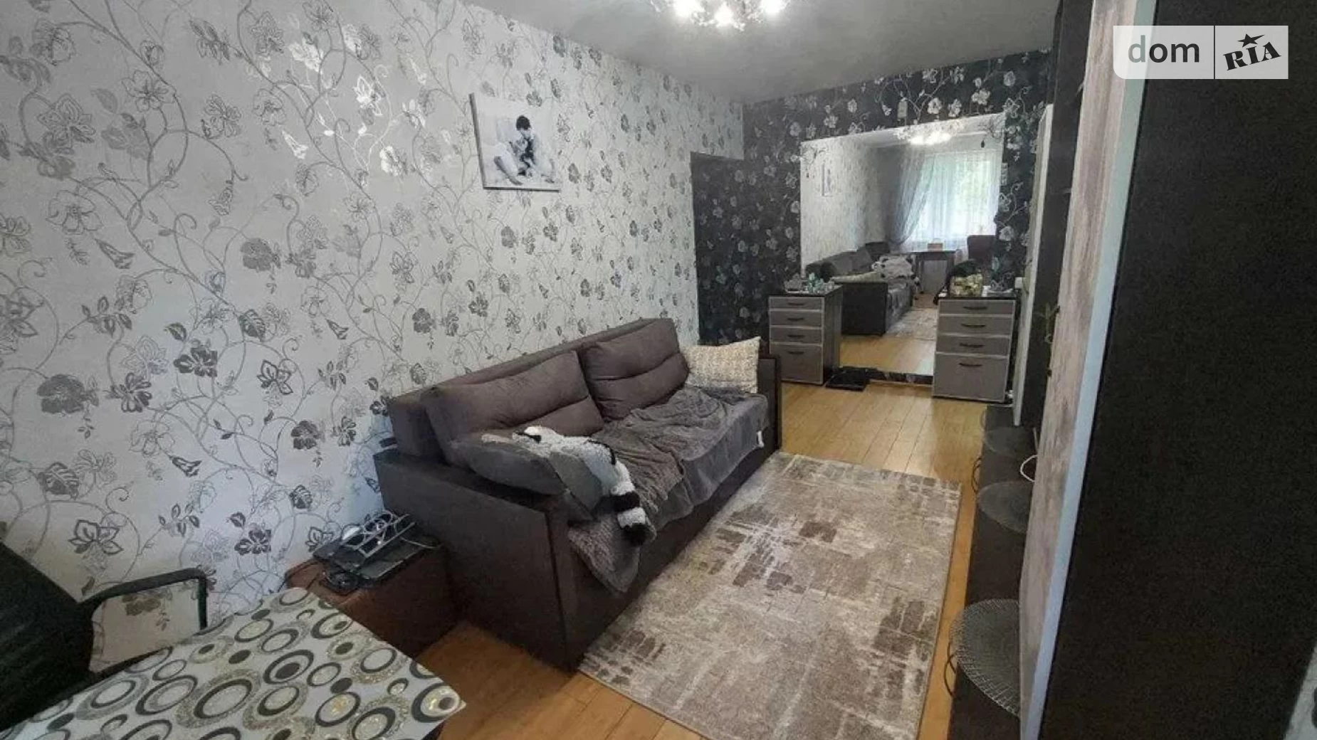 Продается 3-комнатная квартира 52 кв. м в Харькове