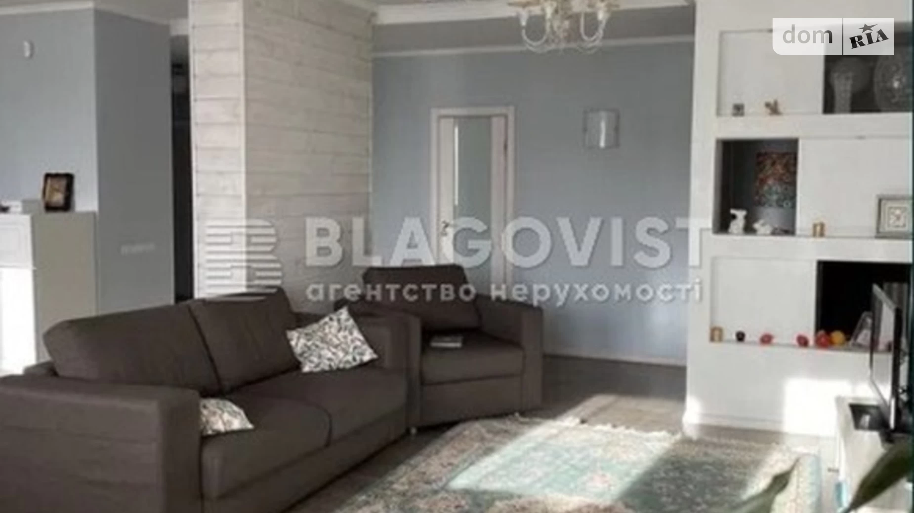 Продается 4-комнатная квартира 120 кв. м в Киеве, ул. Голосеевская, 13Б