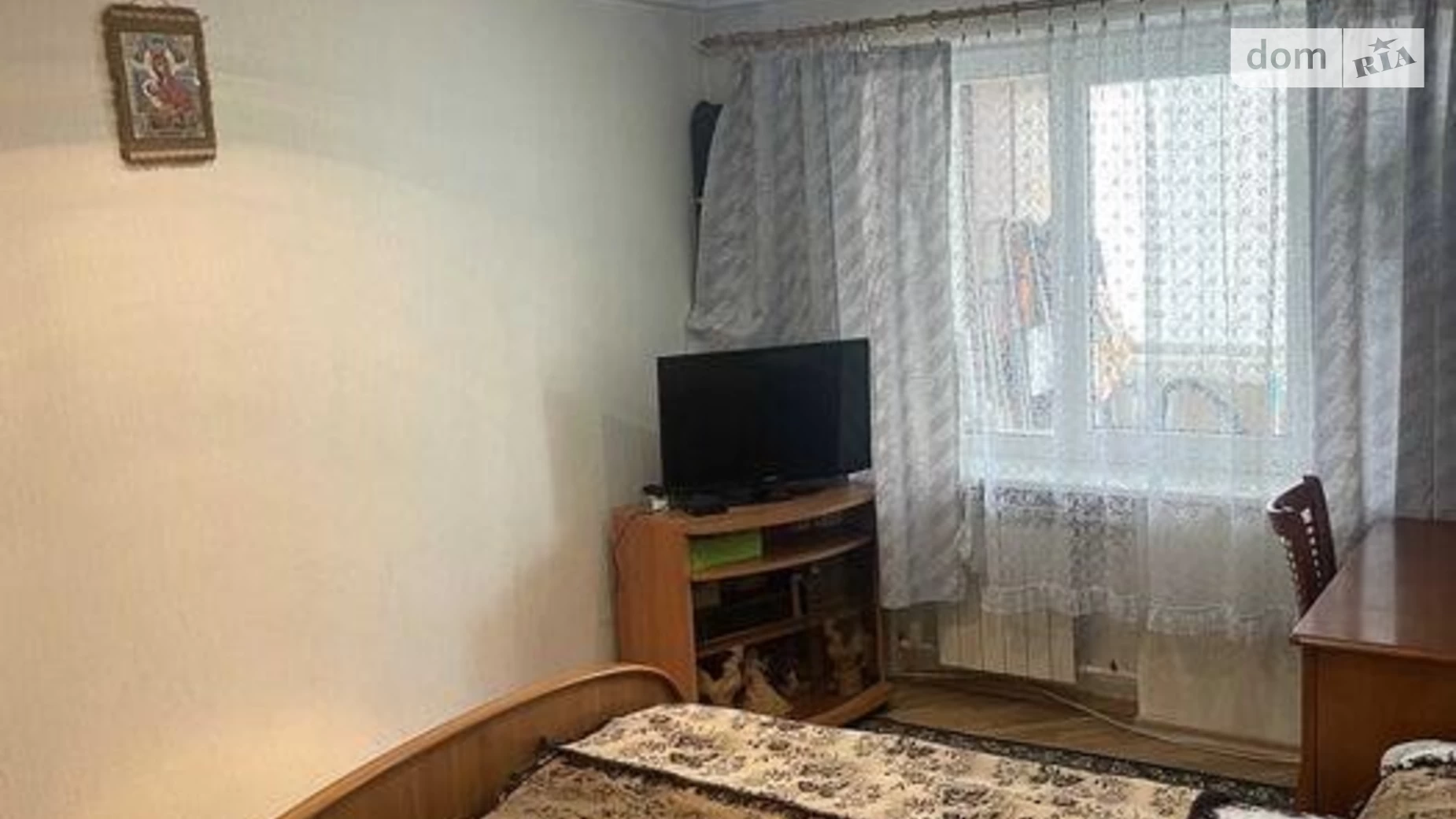 Продается 2-комнатная квартира 45 кв. м в Киеве, ул. Саксаганского, 88
