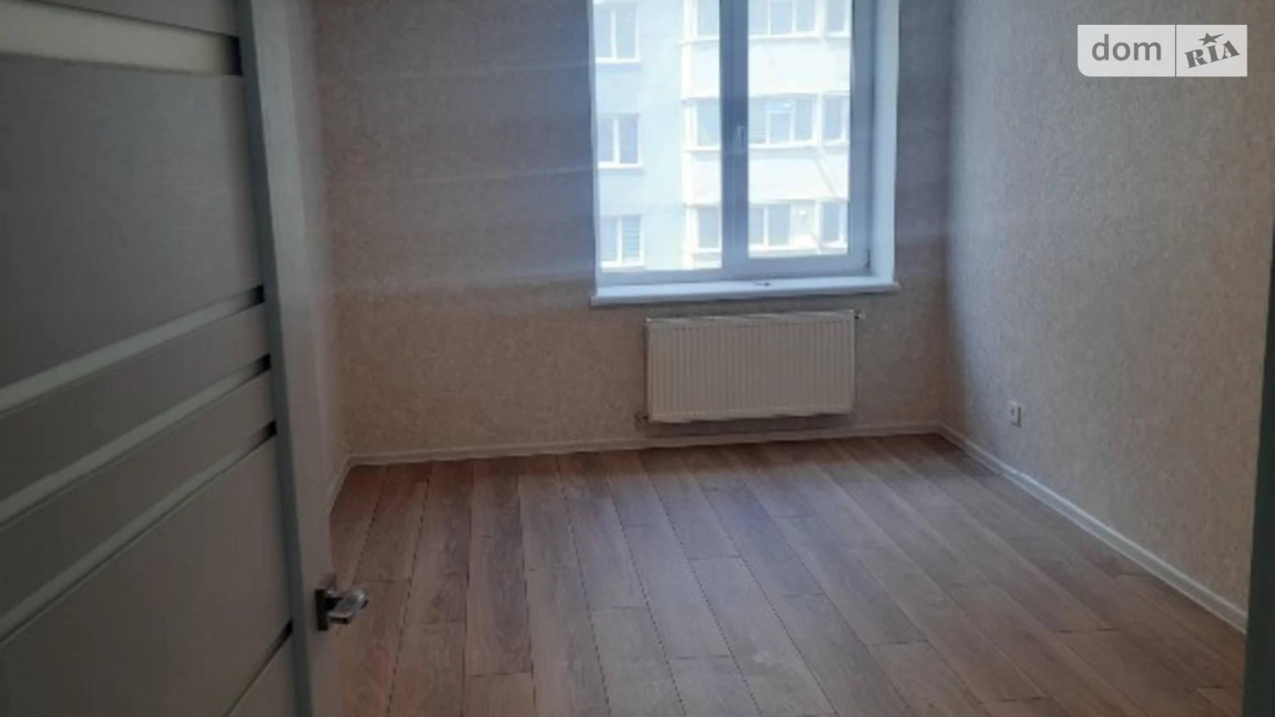 Продается 2-комнатная квартира 68 кв. м в Хмельницком, ул. Кармелюка
