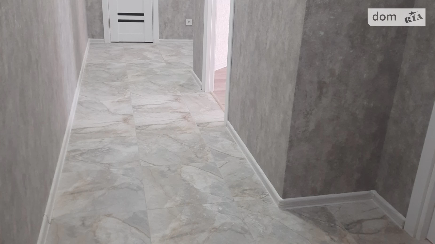 Продається 2-кімнатна квартира 68 кв. м у, цена: 62500 $ - фото 3