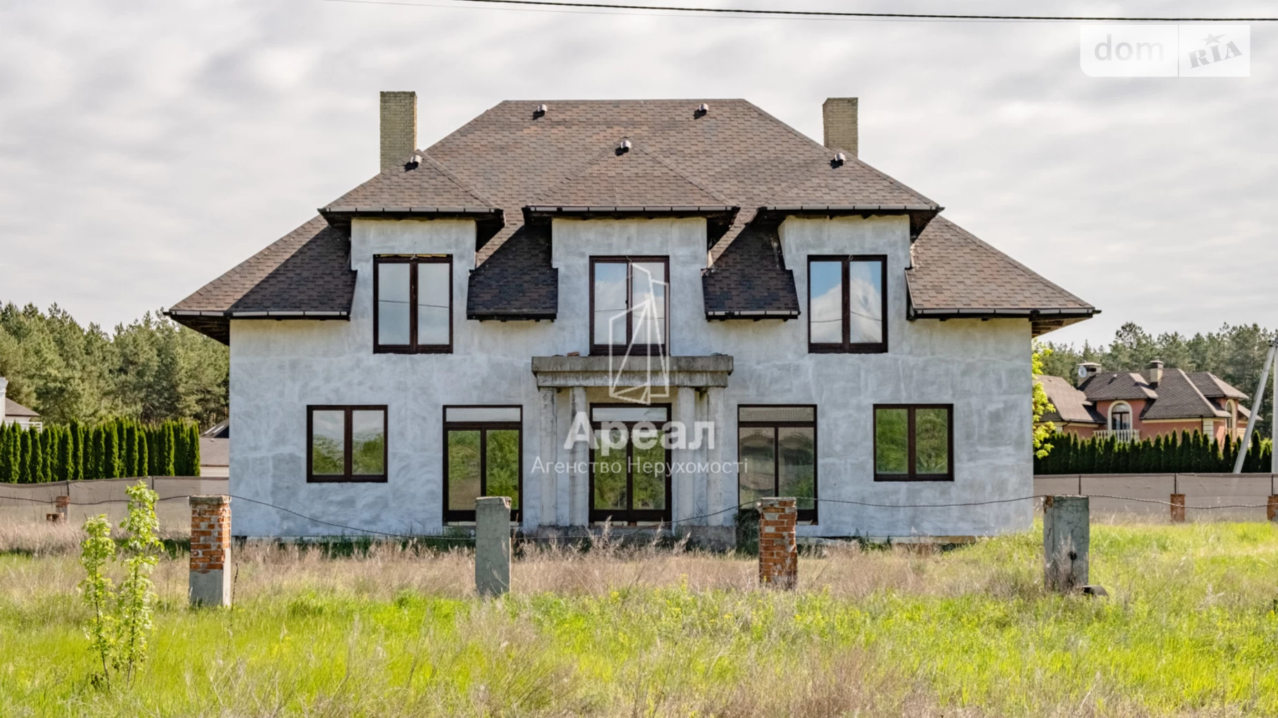 Продается дом на 2 этажа 276 кв. м с мебелью, цена: 150000 $ - фото 2