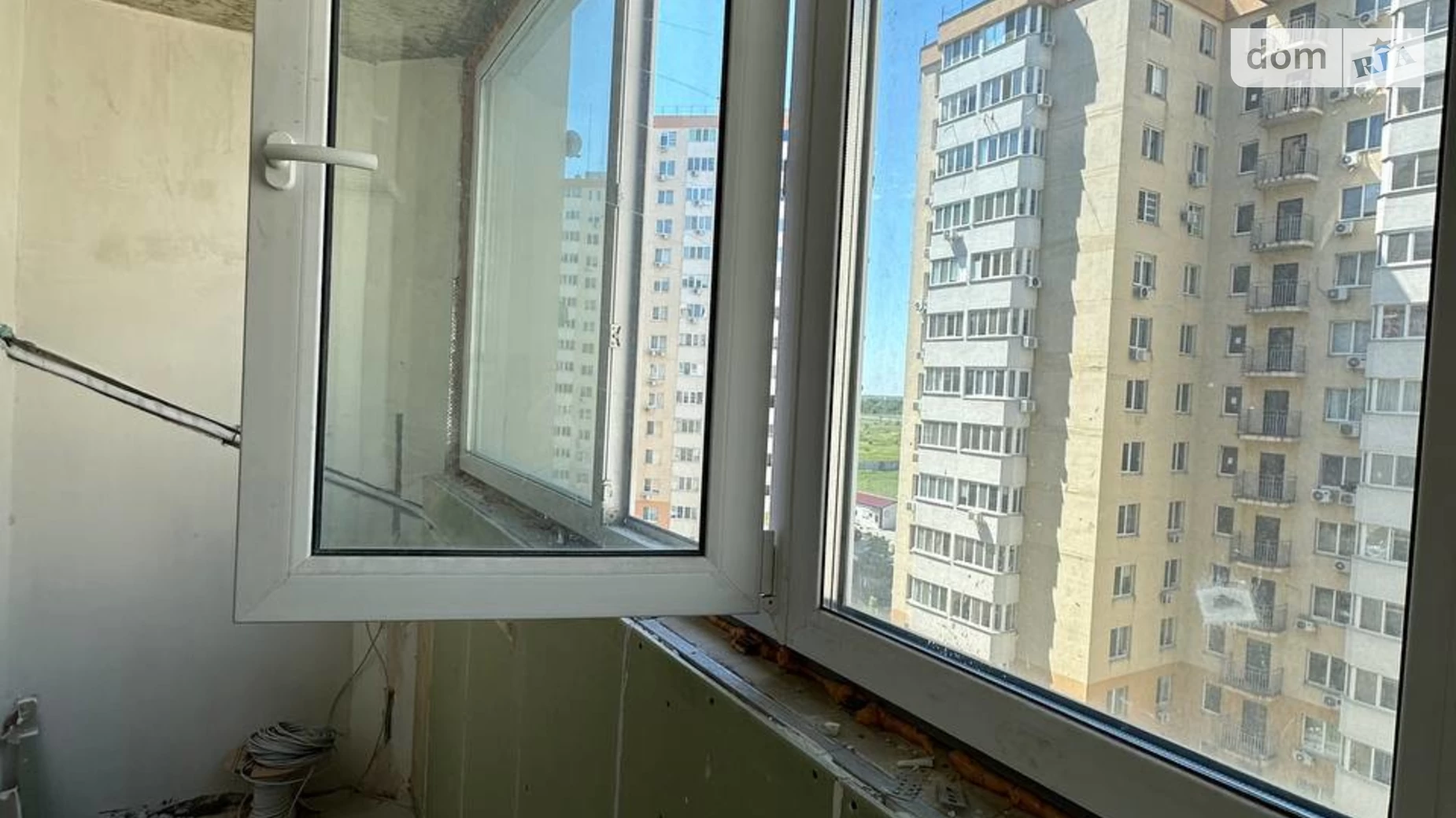 Продается 2-комнатная квартира 71 кв. м в Одессе, мас. Радужный, 20 - фото 4