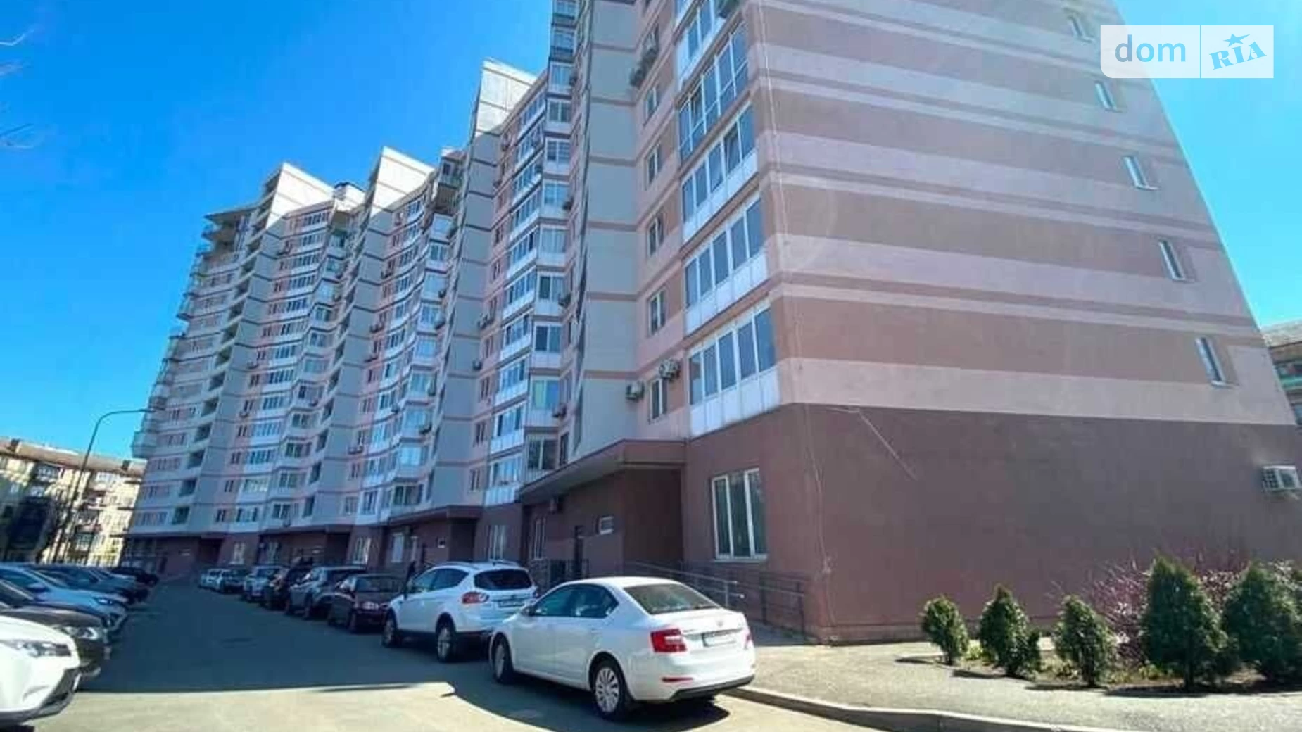 Продается 2-комнатная квартира 87 кв. м в Киеве, ул. Януша Корчака, 25