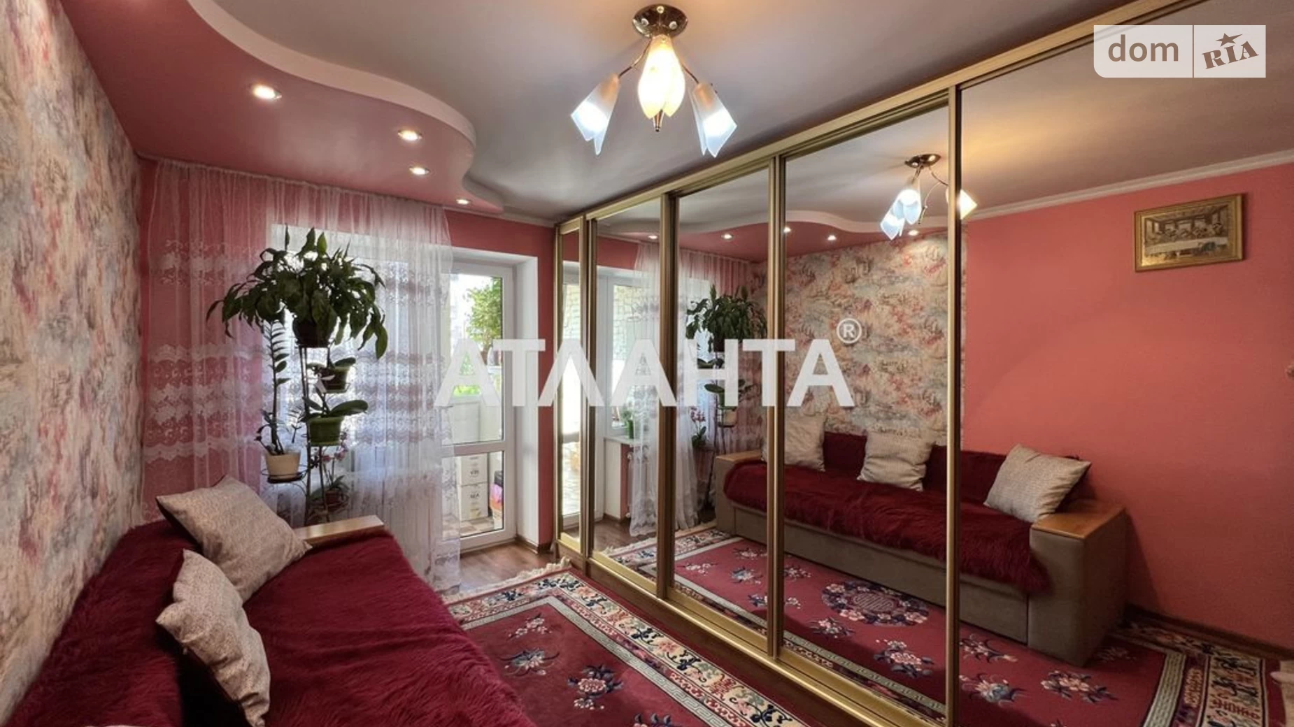 Продается 3-комнатная квартира 65.6 кв. м в Львове, ул. Панча Петра - фото 2