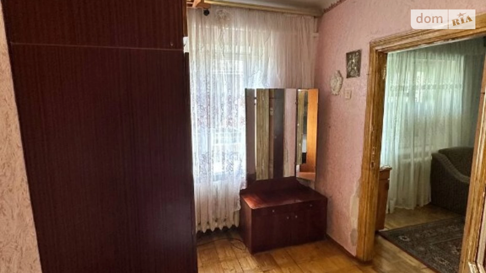 Продается 3-комнатная квартира 55.6 кв. м в Хмельницком