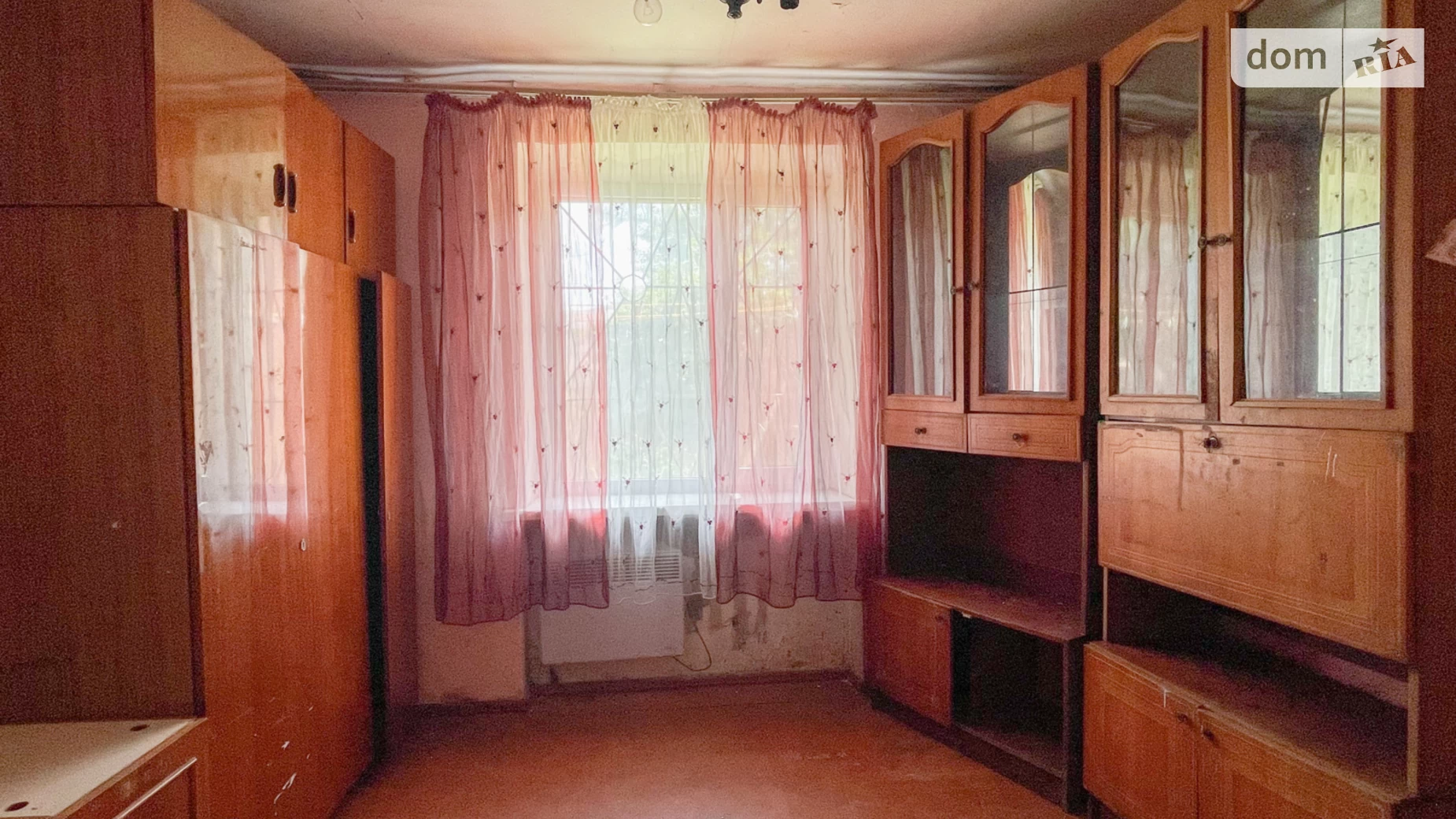 Продается 1-комнатная квартира 24 кв. м в Ровно