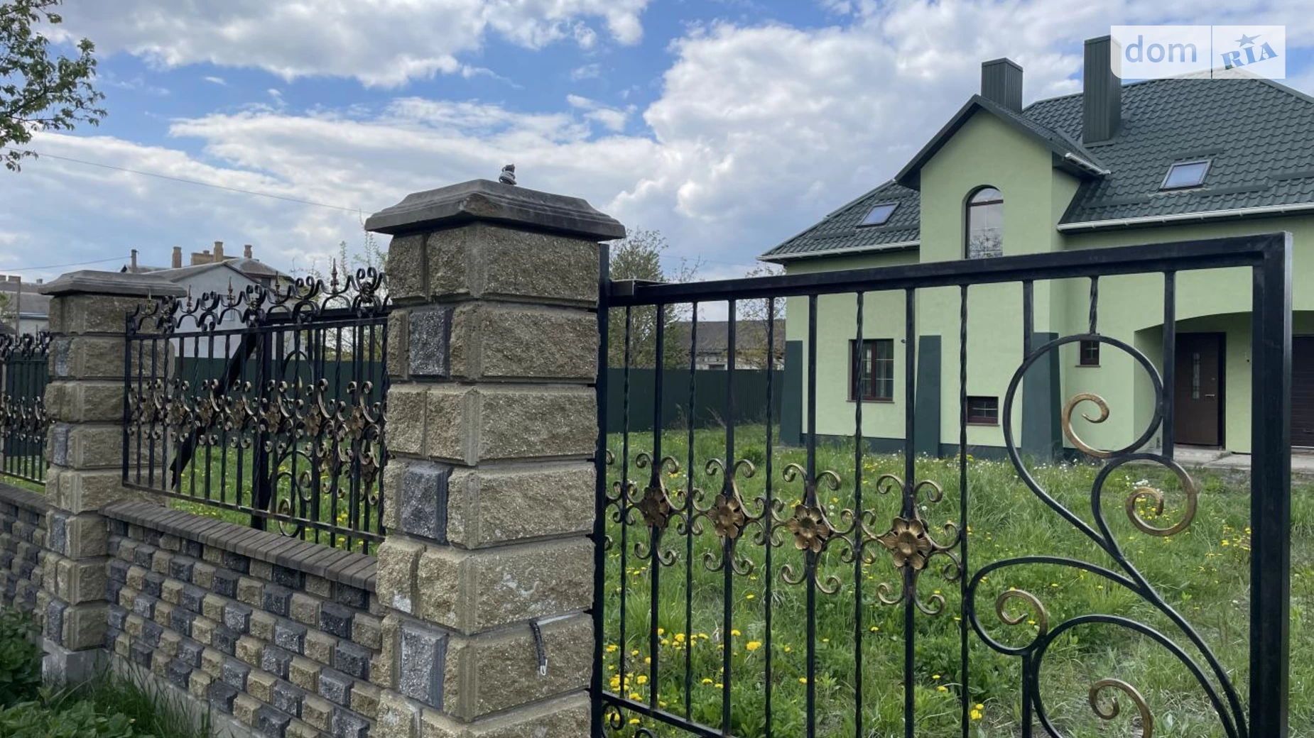 Продается дом на 2 этажа 238 кв. м с садом, цена: 105000 $ - фото 5