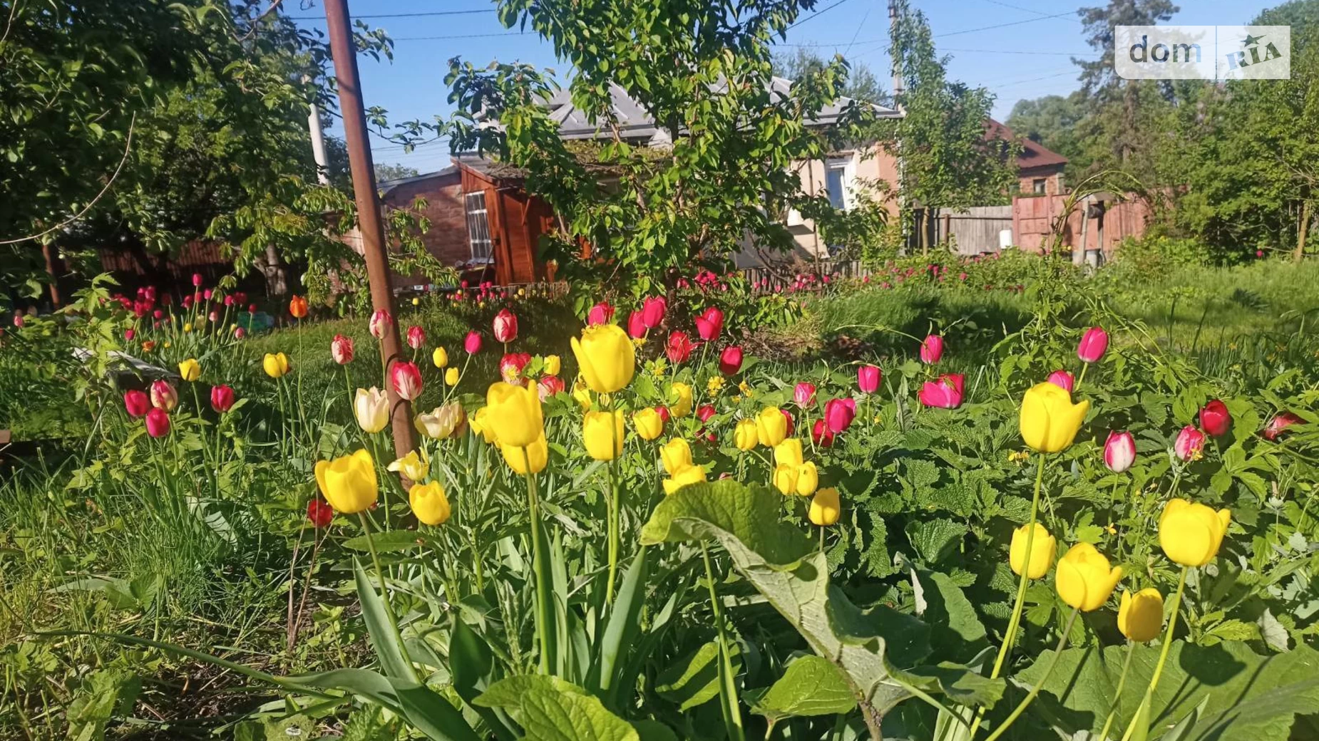 Продается одноэтажный дом 62 кв. м с гаражом, ул. Набережная Груни