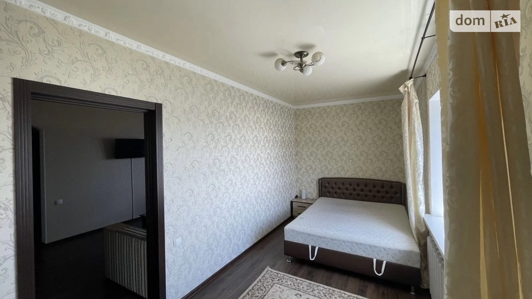 Продается 2-комнатная квартира 44 кв. м в Николаеве, ул. 8-го Марта (Центр), 103