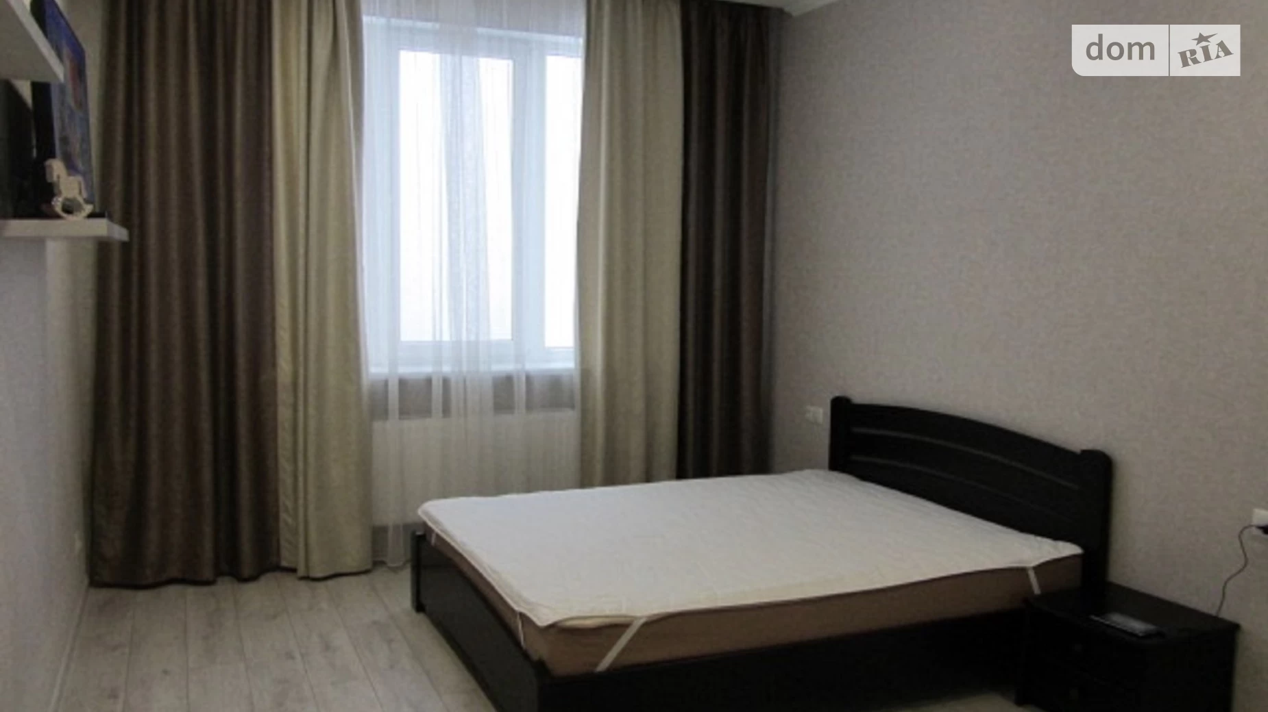 Продається 1-кімнатна квартира 44 кв. м у Одесі, вул. Середньофонтанська, 35 - фото 2