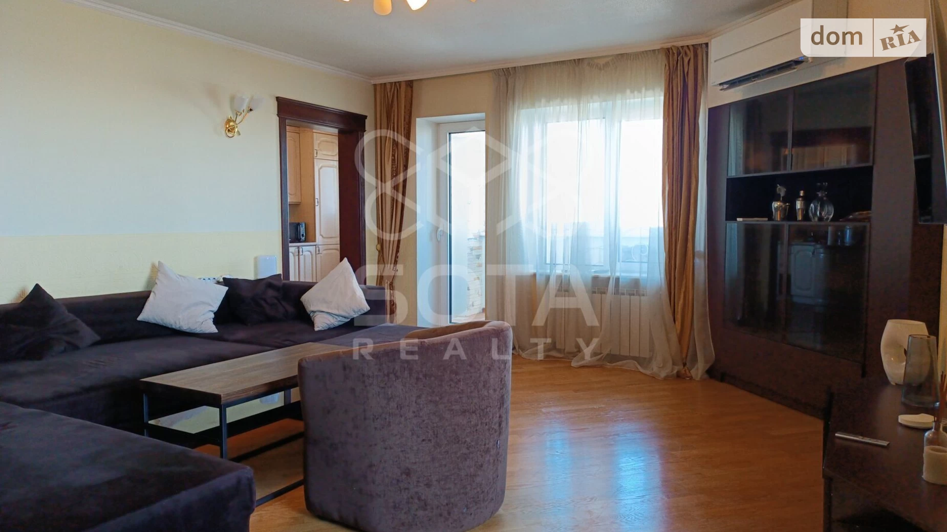 Продается 4-комнатная квартира 134 кв. м в Киеве, ул. Богатырская, 6/1 - фото 3