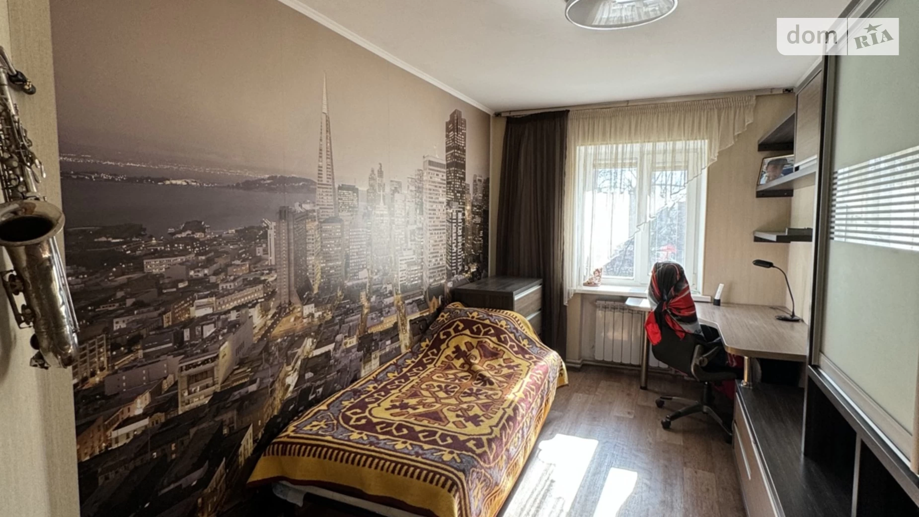 Продается 3-комнатная квартира 58 кв. м в Кропивницком