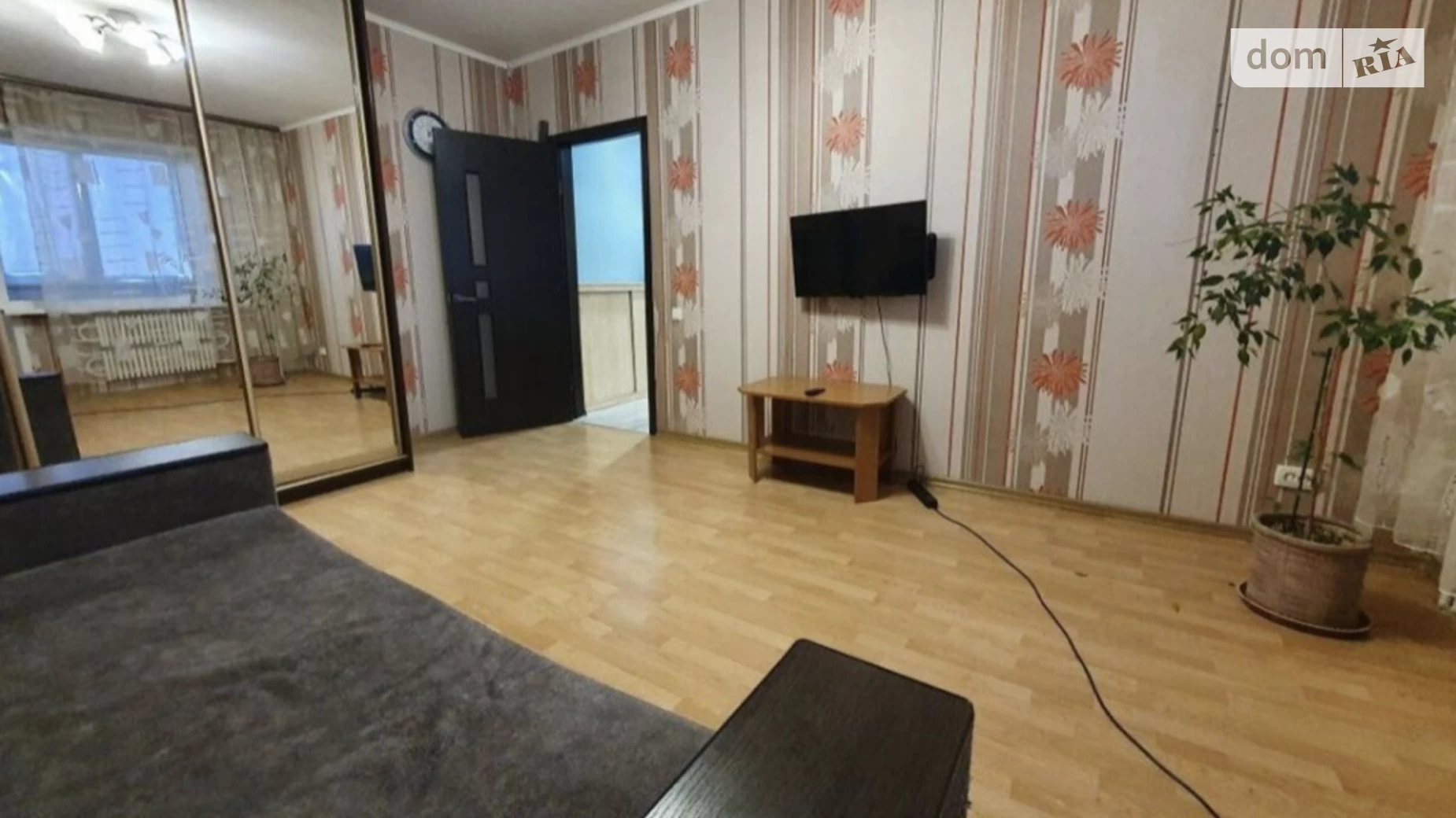 2-кімнатна квартира 52 кв. м у Запоріжжі, вул. Калнишевського, 16