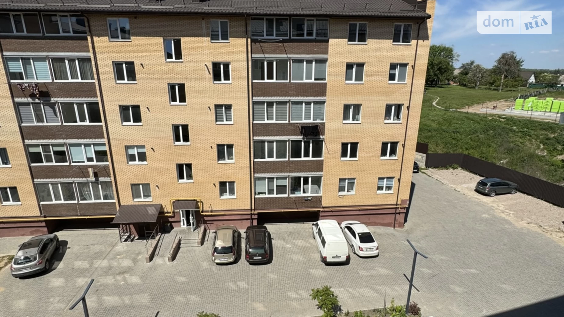 Продается 1-комнатная квартира 41 кв. м в Стрижавке, ул. Аллеи