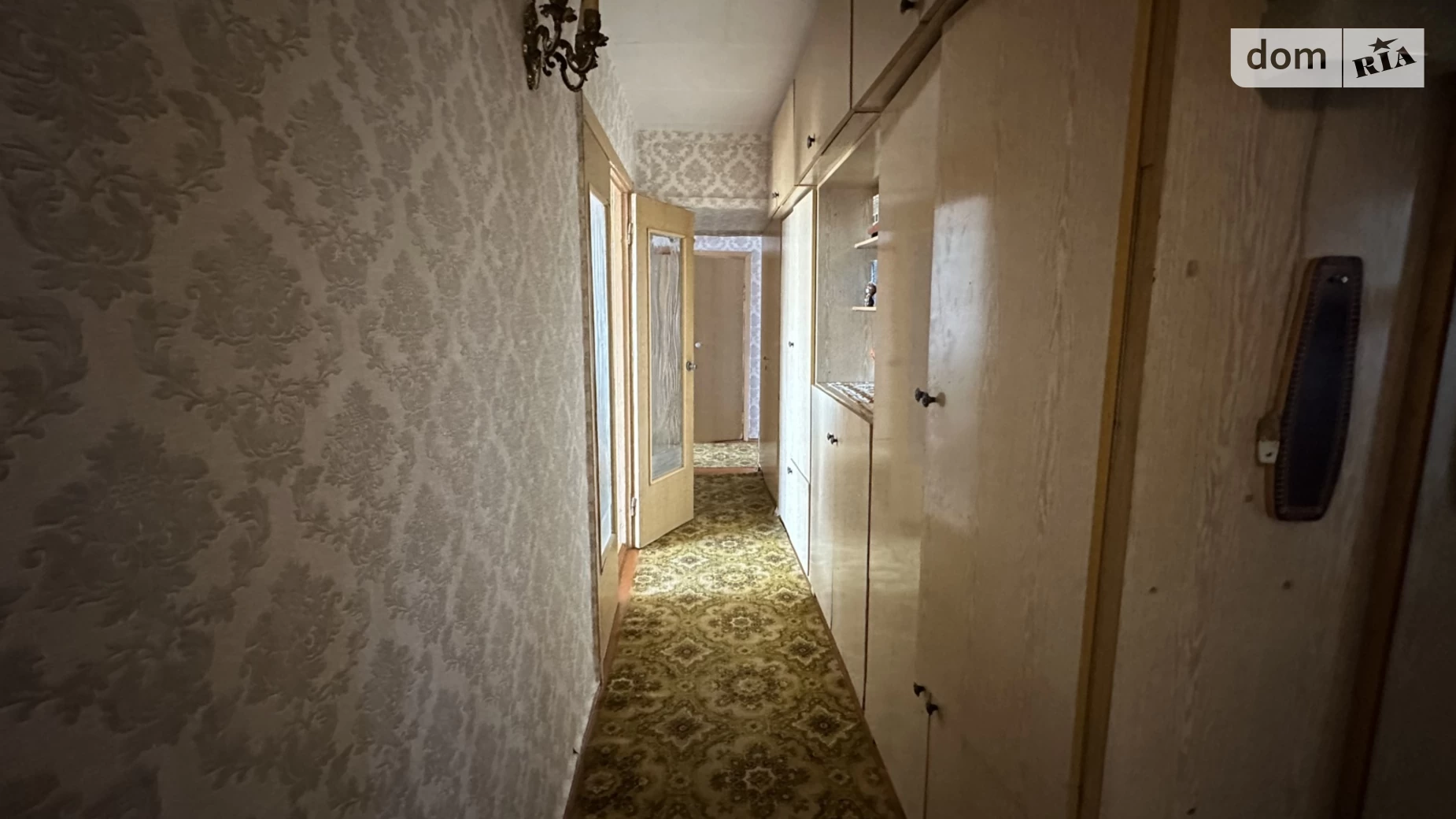 Продается 3-комнатная квартира 68 кв. м в Ровно, ул. Степана Бандеры, 60А - фото 2