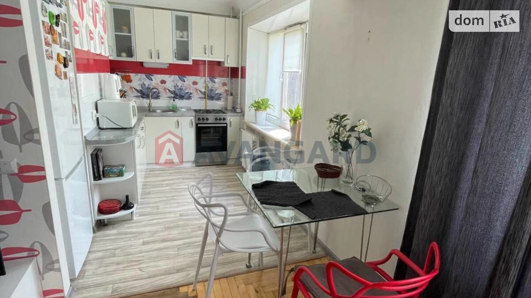 3-комнатная квартира 65.86 кв. м в Запорожье, просп. Соборный, 133 - фото 2
