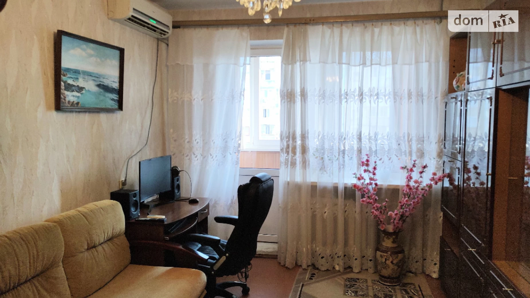 Продается 2-комнатная квартира 50 кв. м в Одессе, ул. Академика Заболотного, 54