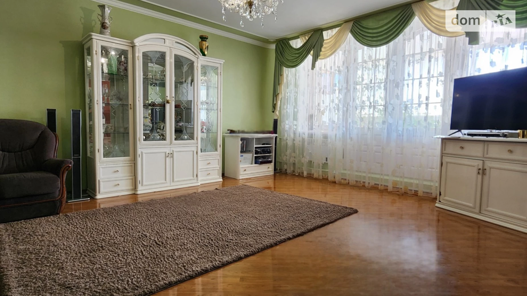 Продается 3-комнатная квартира 143 кв. м в Белой Церкви, ул. Партизанская