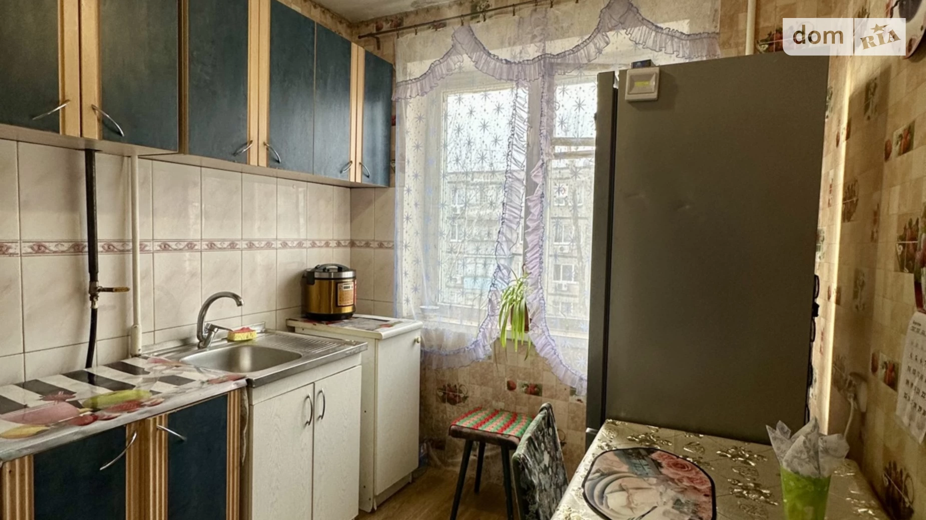 Продается 3-комнатная квартира 63 кв. м в Днепре, ул. Хмельницкого Богдана, 24 - фото 2