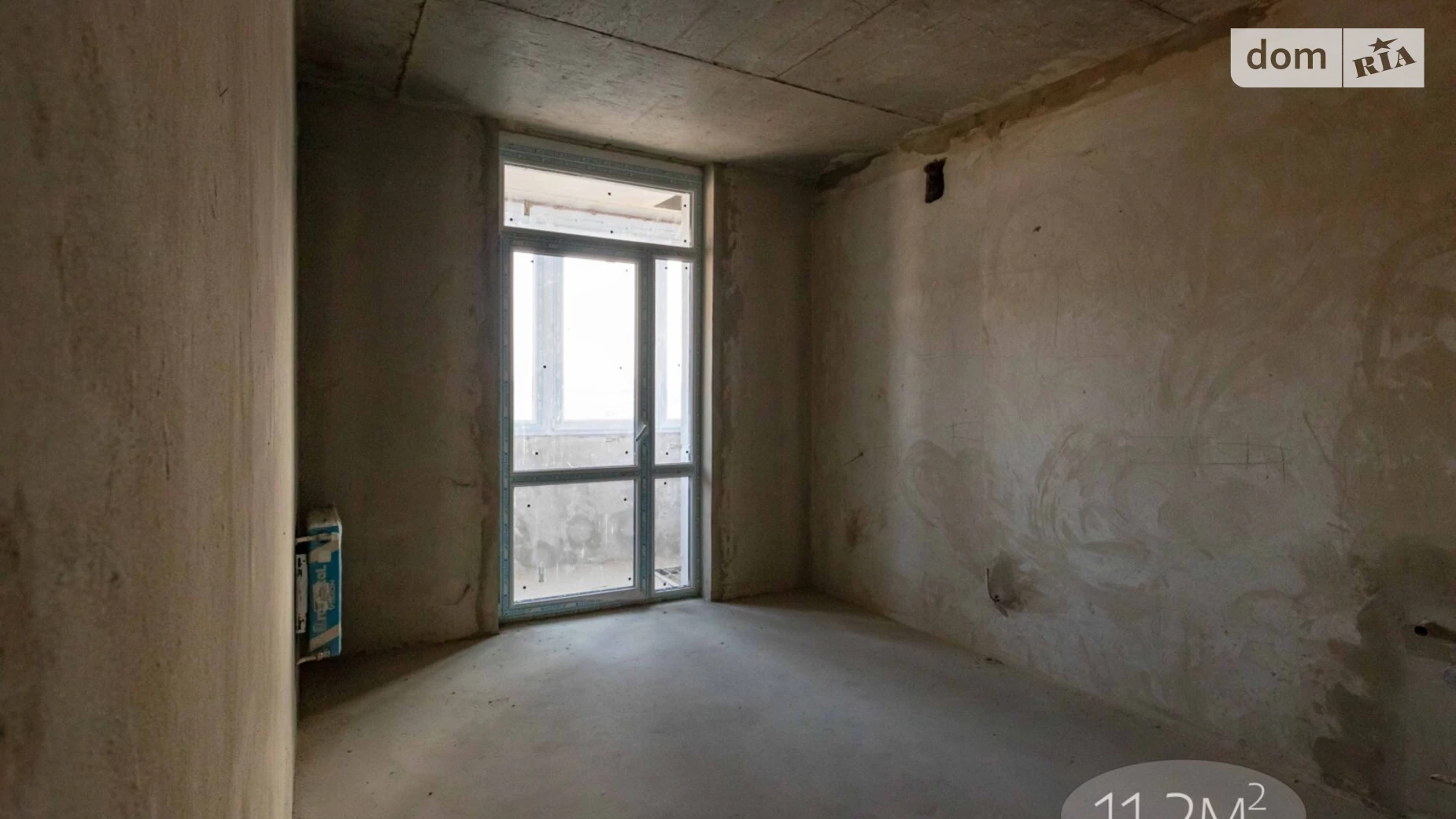 Продается 1-комнатная квартира 40 кв. м в Ровно, ул. Степана Бандеры, 1Е
