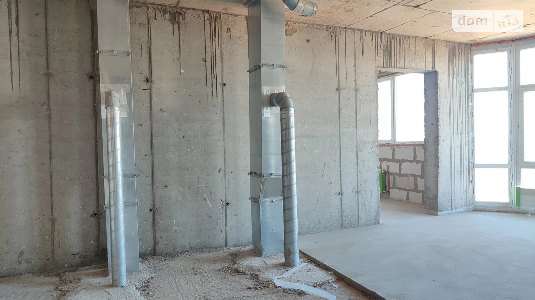 Продается 3-комнатная квартира 84 кв. м в Одессе, Фонтанская дор. - фото 2