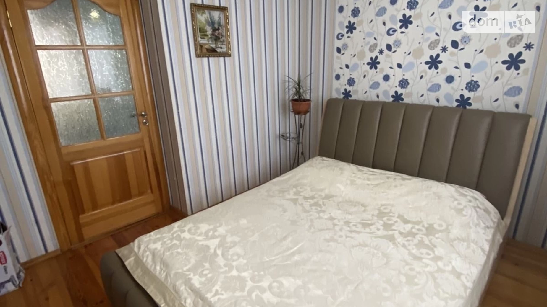 Продается 3-комнатная квартира 66 кв. м в Ровно, ул. Буковинская, 12 - фото 2