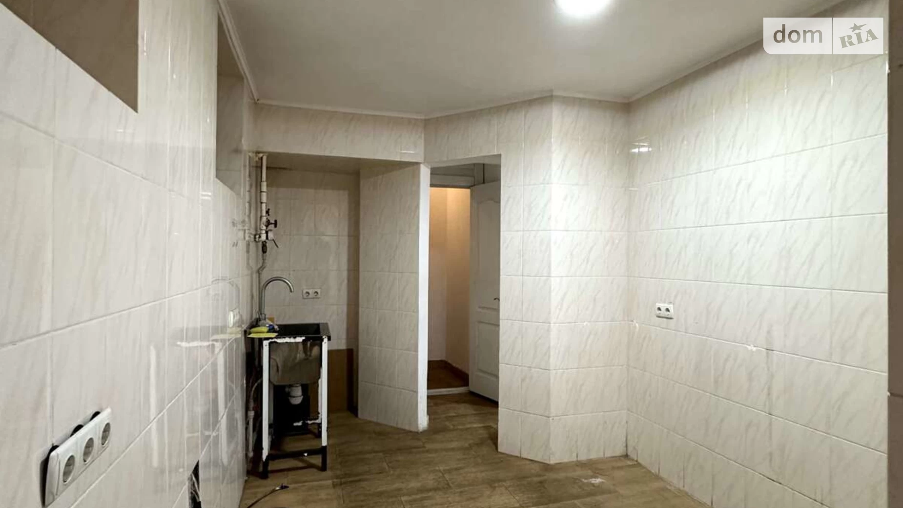 Продається офіс 70 кв. м в бізнес-центрі, цена: 49500 $ - фото 4