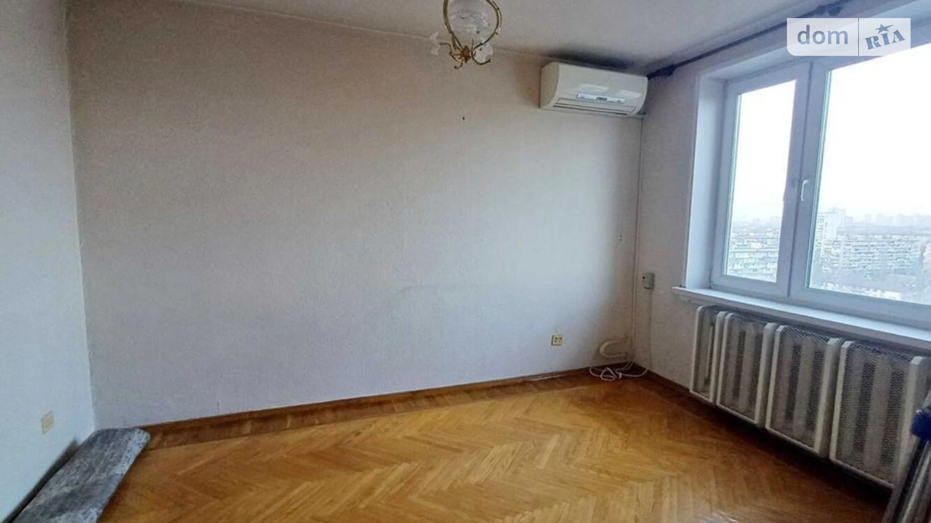 Продается 3-комнатная квартира 58.3 кв. м в Киеве, просп. Павла Тычины - фото 2