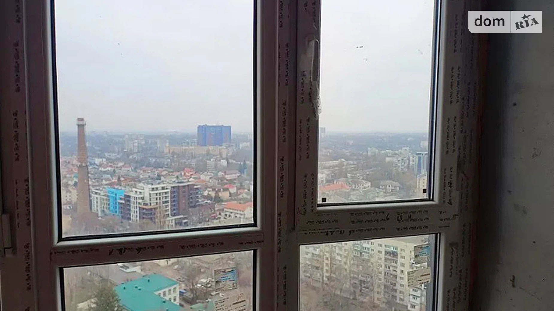 Продается 1-комнатная квартира 47 кв. м в Одессе, ул. Ивана Франко