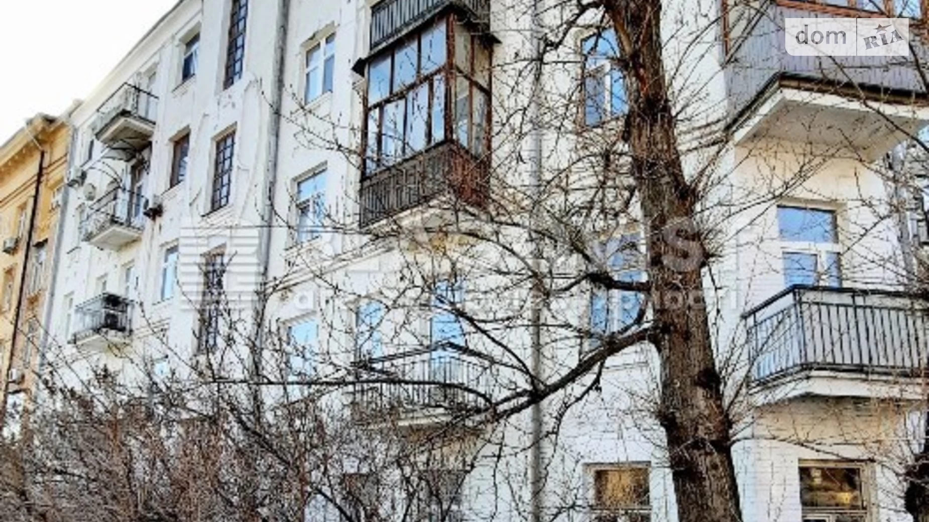 Продается 2-комнатная квартира 50 кв. м в Киеве, ул. Тарасовская, 16