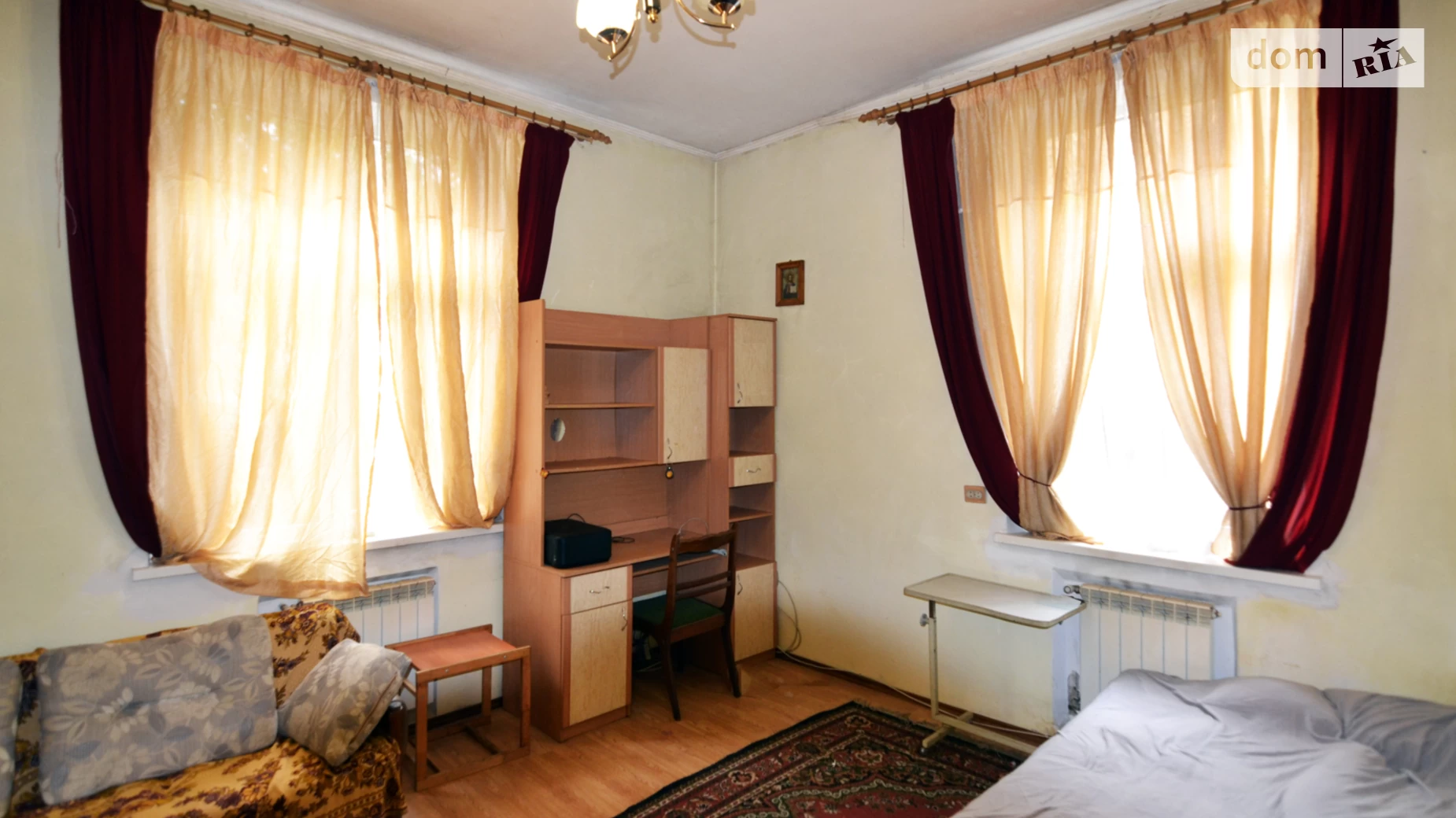 Продається 2-кімнатна квартира 59.4 кв. м у Івано-Франківську, вул. Підгірянки Марійки