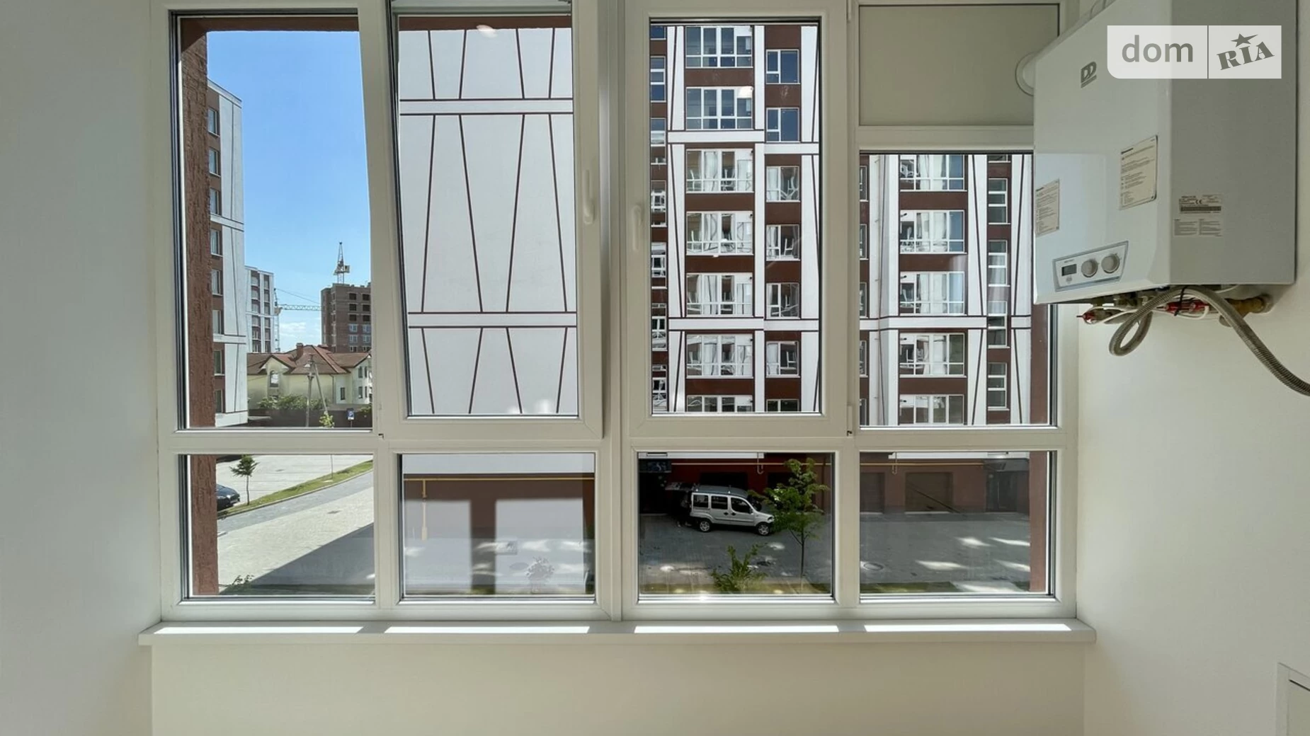 Продается 1-комнатная квартира 38 кв. м в Ивано-Франковске, ул. Отца Блавацкого - фото 3
