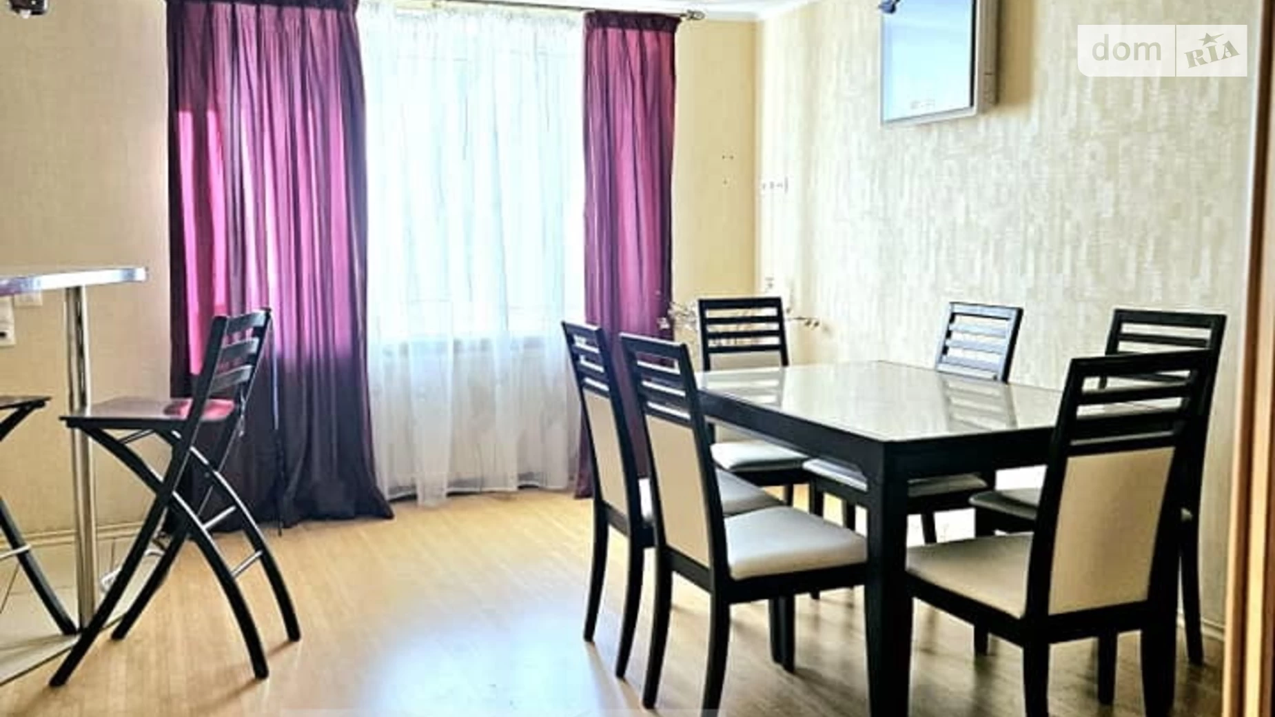 Продается 3-комнатная квартира 130 кв. м в Черкассах, ул. Хмельницкого Богдана, 52 - фото 2