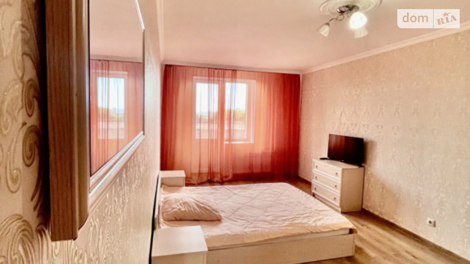 Продается 1-комнатная квартира 43 кв. м в Чернигове, просп. Михаила Грушевского(1-го Мая) - фото 5
