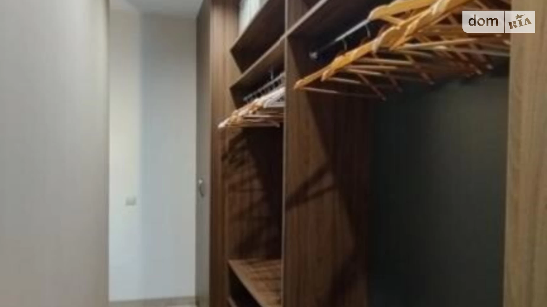 Продается 3-комнатная квартира 80 кв. м в Киеве, ул. Митрополита Василия Липковского(Урицкого), 33А